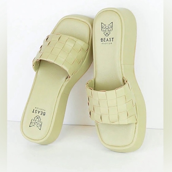 Shoes - Lime Sandals